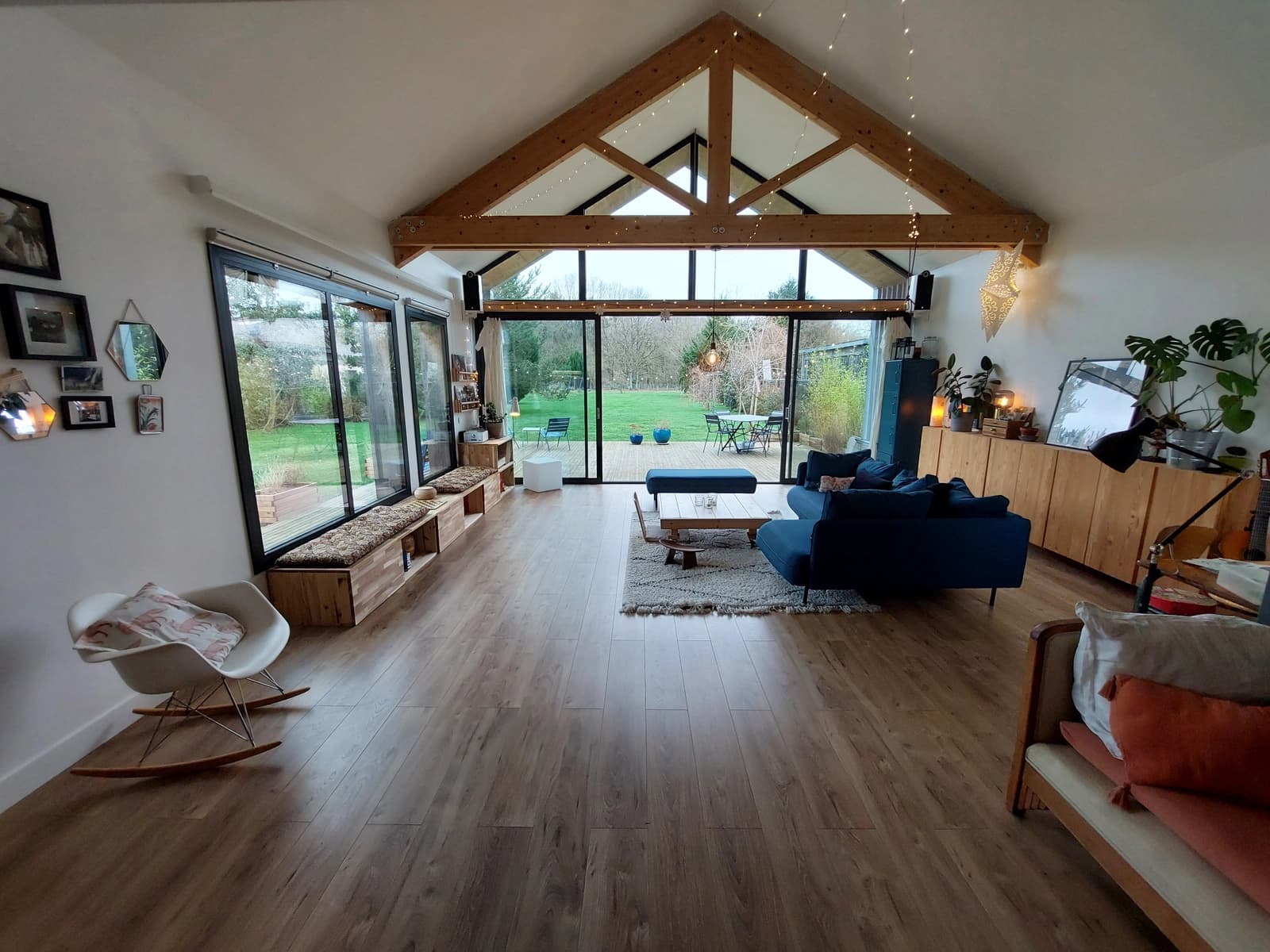 Espace Maison bois chaleureuse au cœur de la verdure - 1