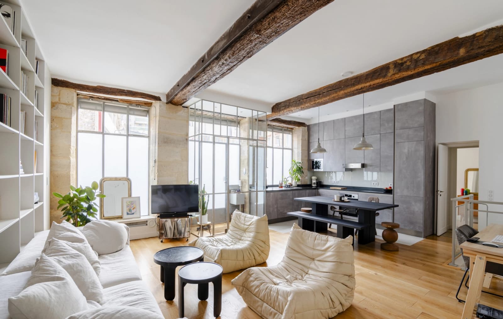 Espace Loft moderne en plein cœur de Paris - 1
