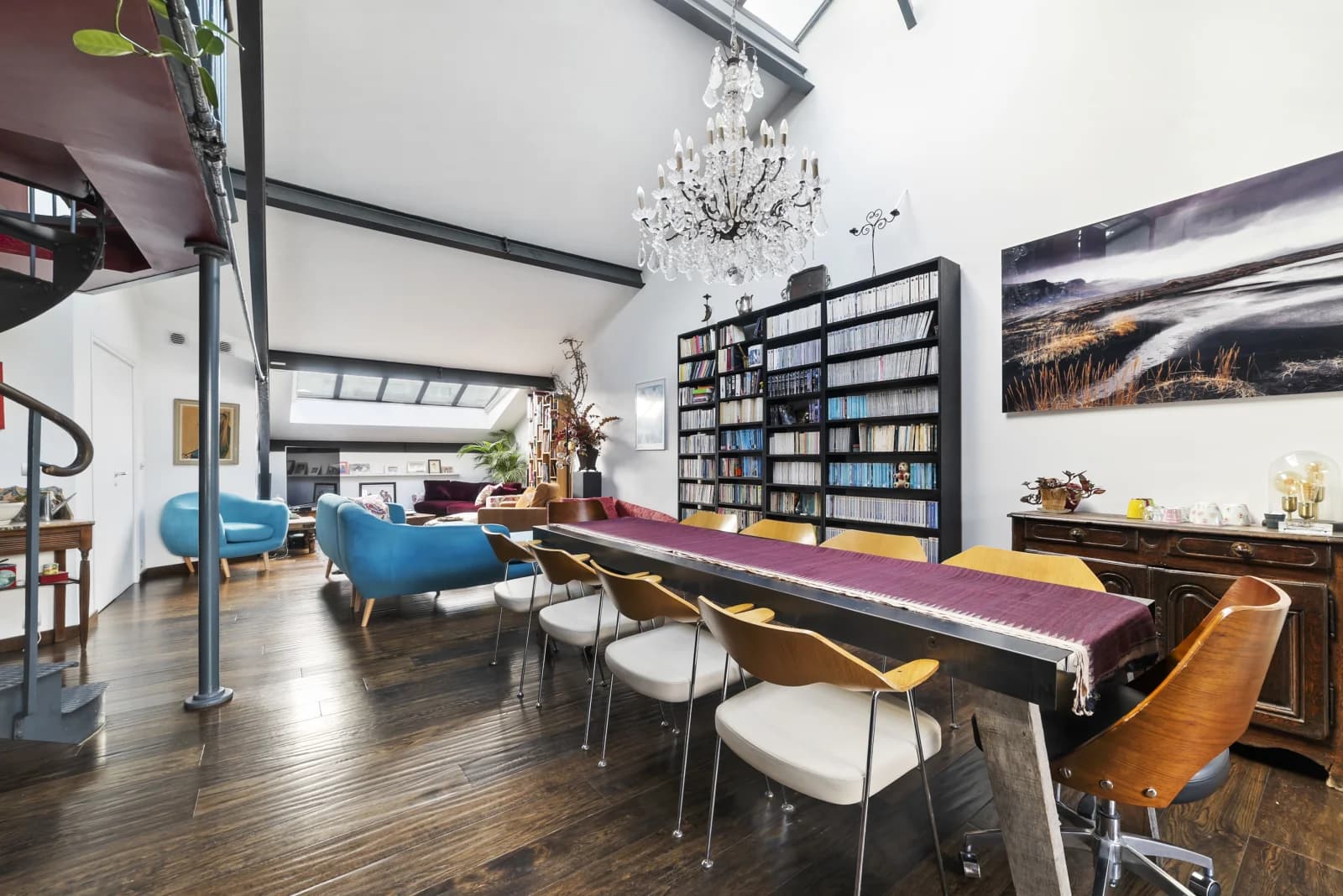 Salle de réunion dans Loft sous verrière avec terrasse ensoleillée à Belleville - 0