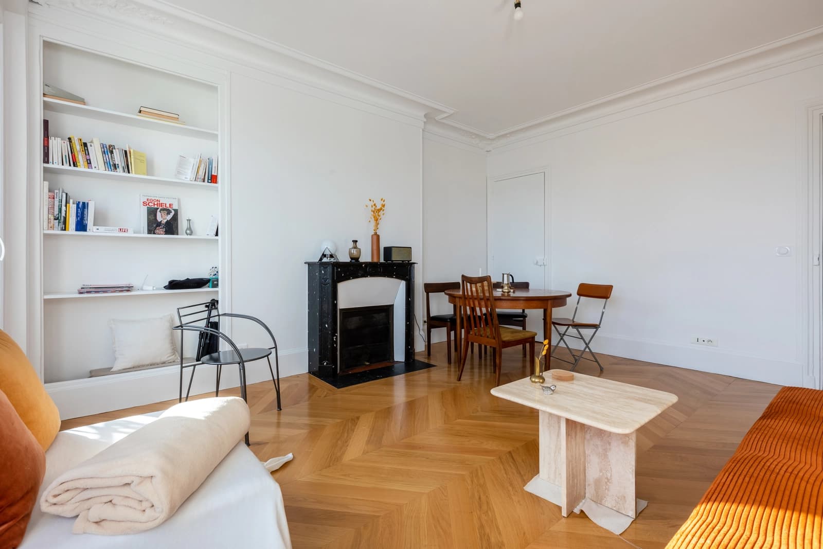 Salle de réunion dans Bel Haussmannien avec une vue imprenable sur le Sacré Coeur - 1