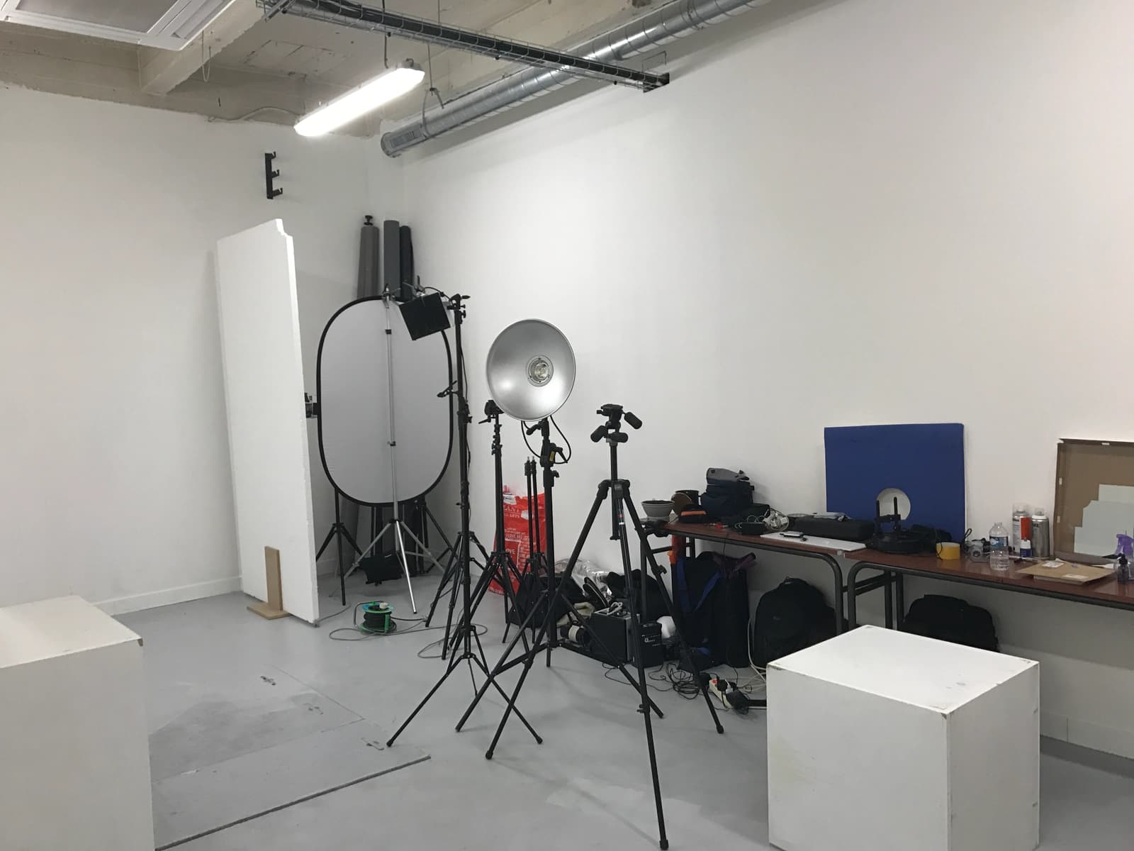 Salon dans Studio photo au sein d'un Tiers-Lieu dédié à l'art - 1