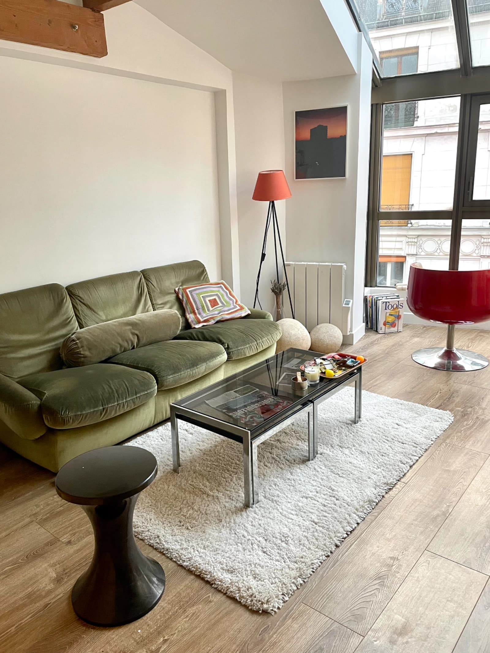 Salon dans Duplex baigné de lumière avec verrière et terrasse - 1