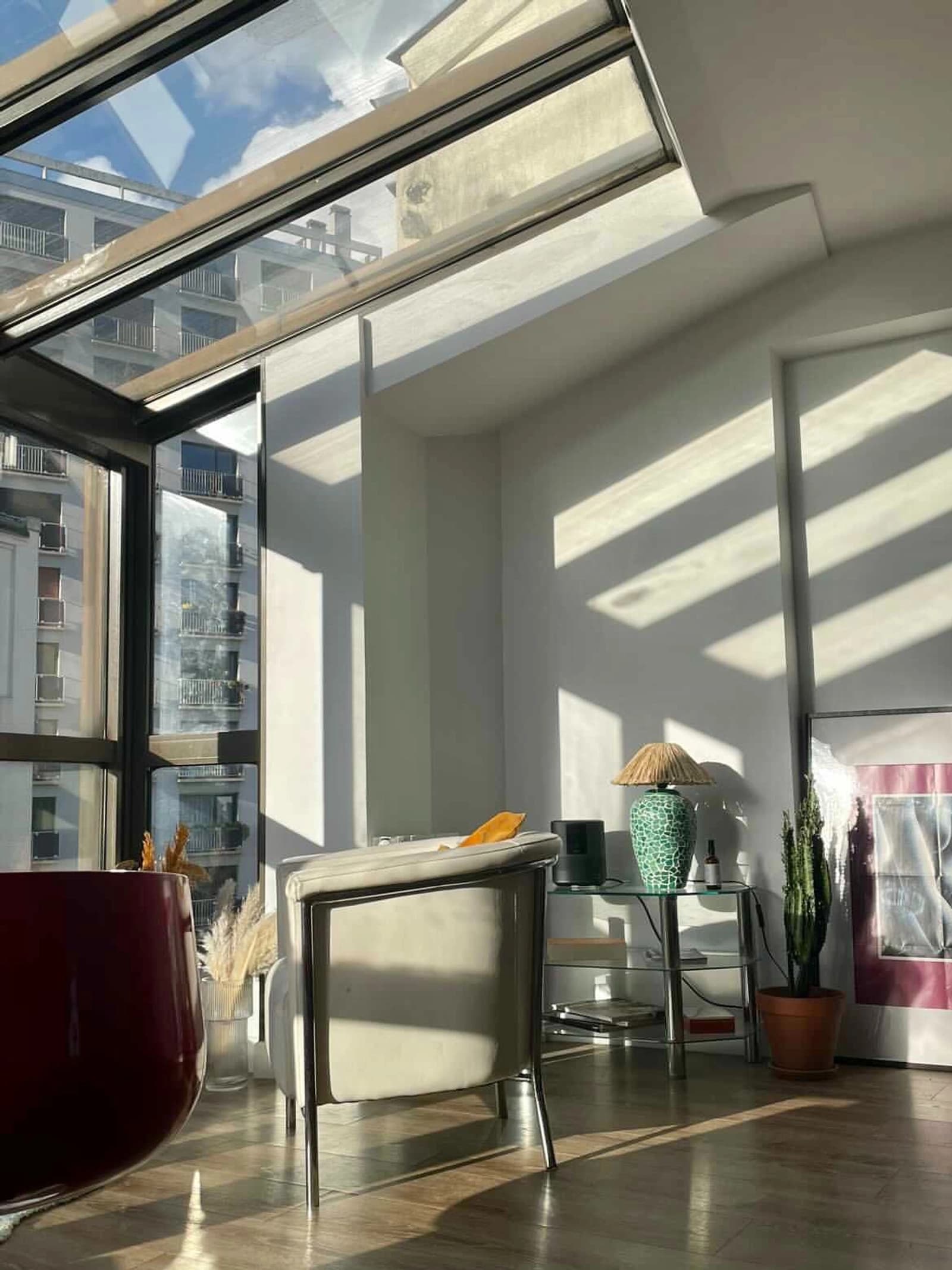 Espace Duplex baigné de lumière avec verrière et terrasse - 2