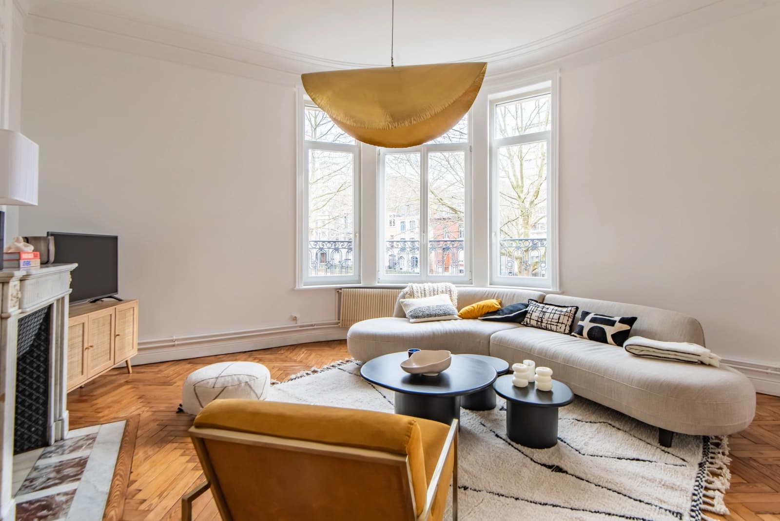 Salon dans Magnifique appartement Haussmannien, élégance parisienne - 0