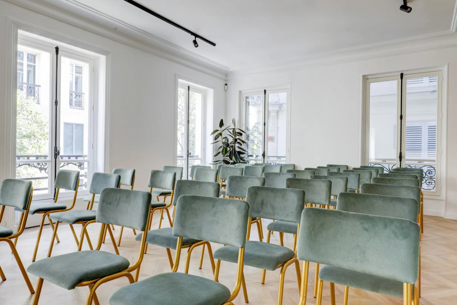 Espace L'Aparté Palestro: un lieu intimiste et raffiné - 3