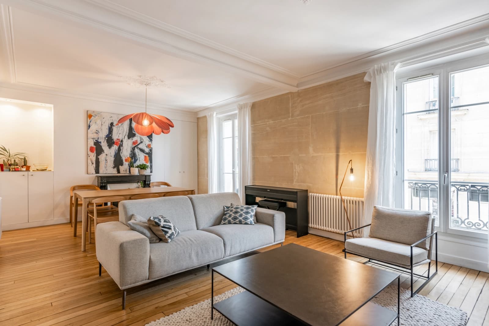 Living room in Apartment renovated by architect - 0