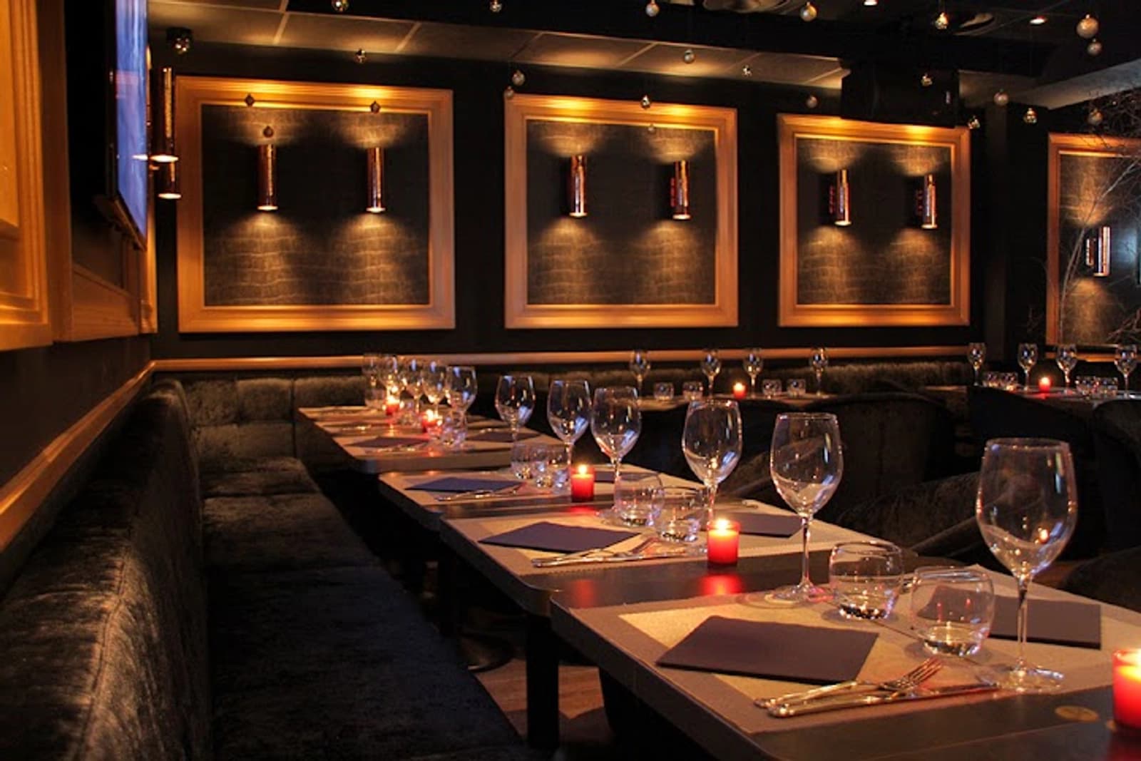 Salle de réunion dans Club - Restaurant - Lounge à l'ambiance chaleureuse - 1
