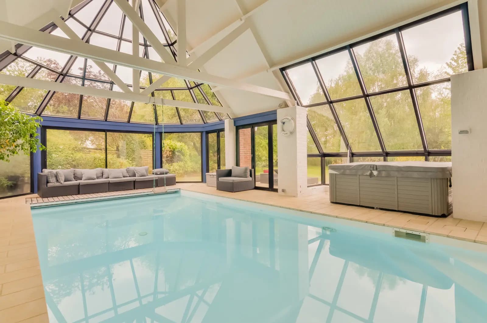 Espace Maison de charme avec grand jardin et piscine privée - 1