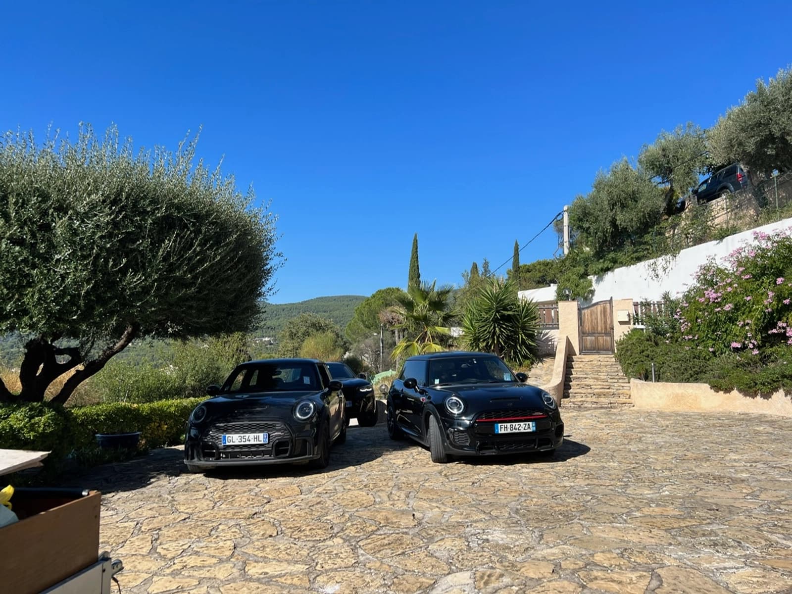 Space Provencal villa with mountain views - 3