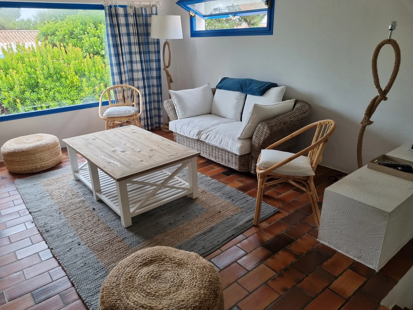 Salon dans Maison de charme à deux pas de la plage de la Linière - 1