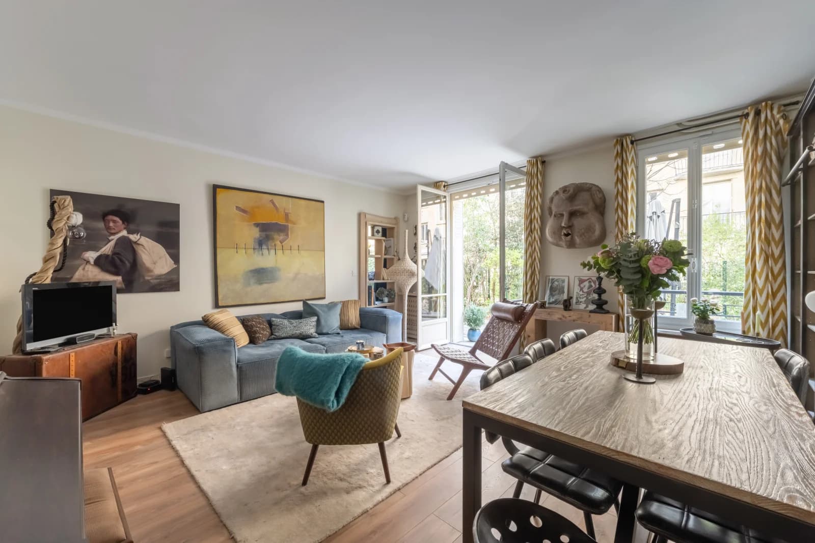 Appartement de charme avec jardin 