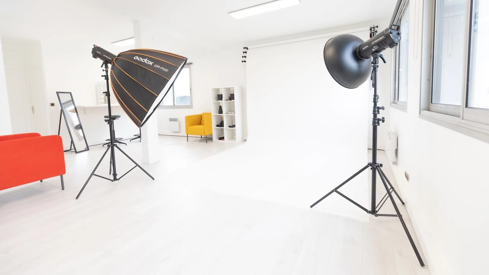 Living room in Studio Photo Moderne 10 minutes from Paris-Sud - 0