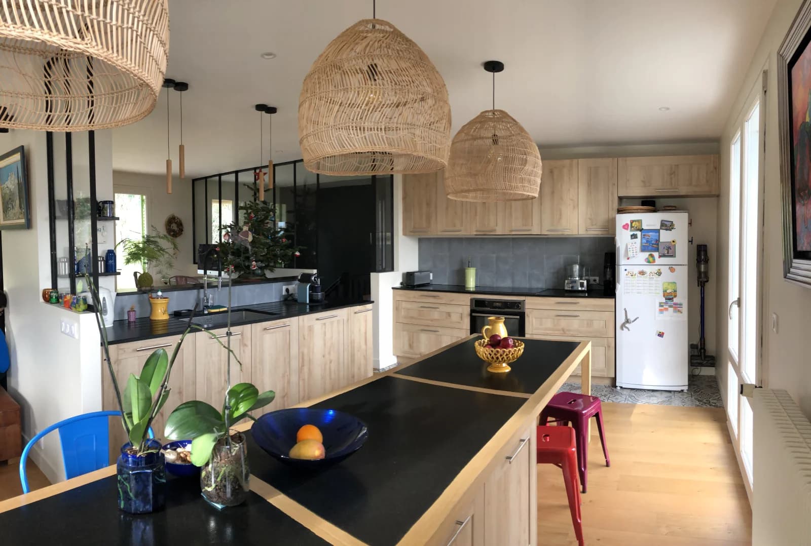 Cuisine dans Maison de ville à la campagne, originale et chaleureuse - 1