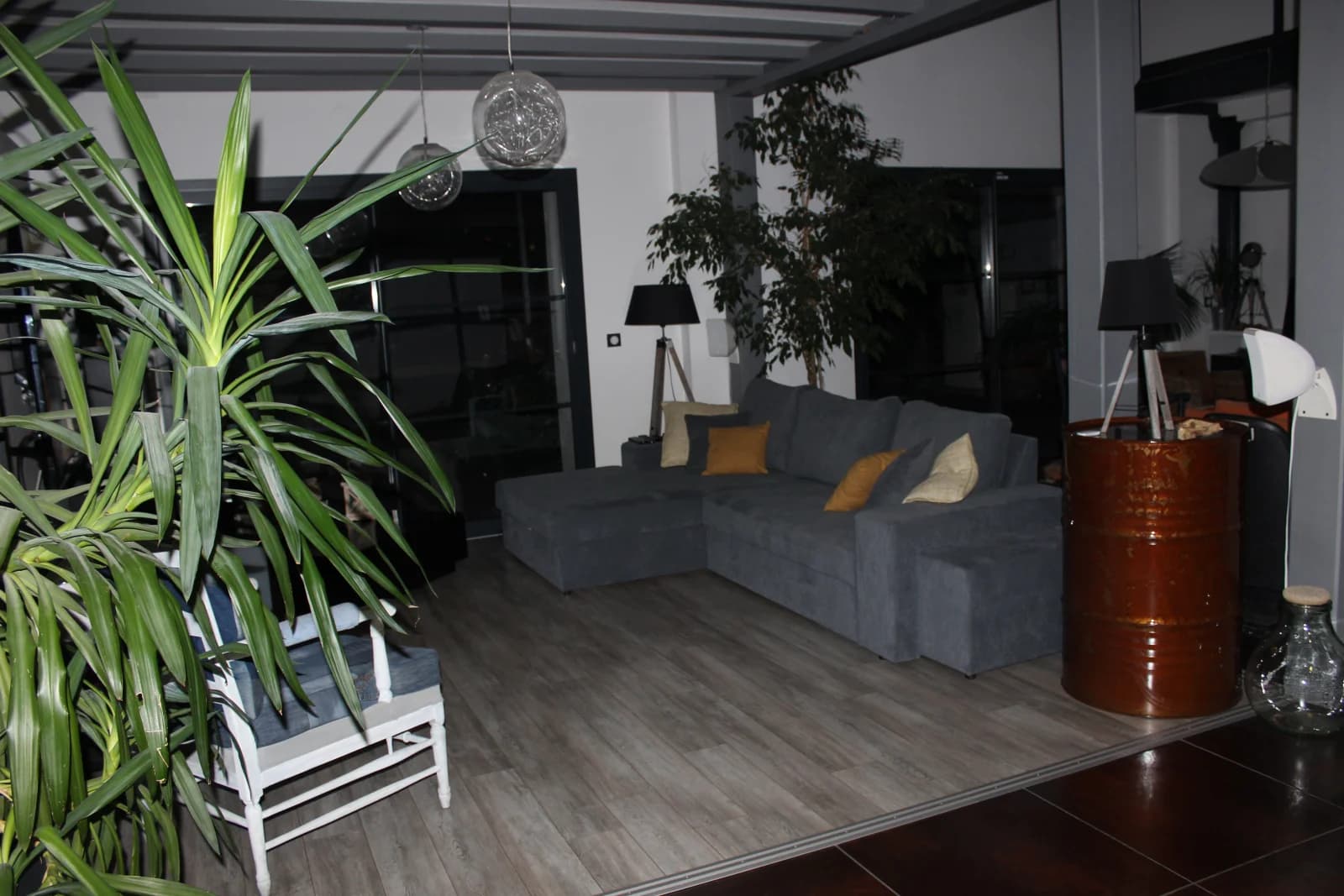 Space Loft 2 steps from downtown - 4