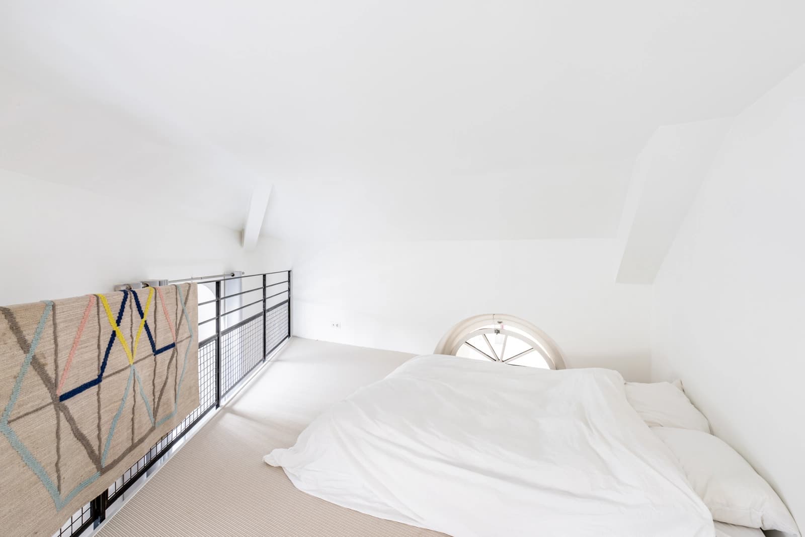 Chambre dans Welcome to the Loft: un espace unique vous attend - 1