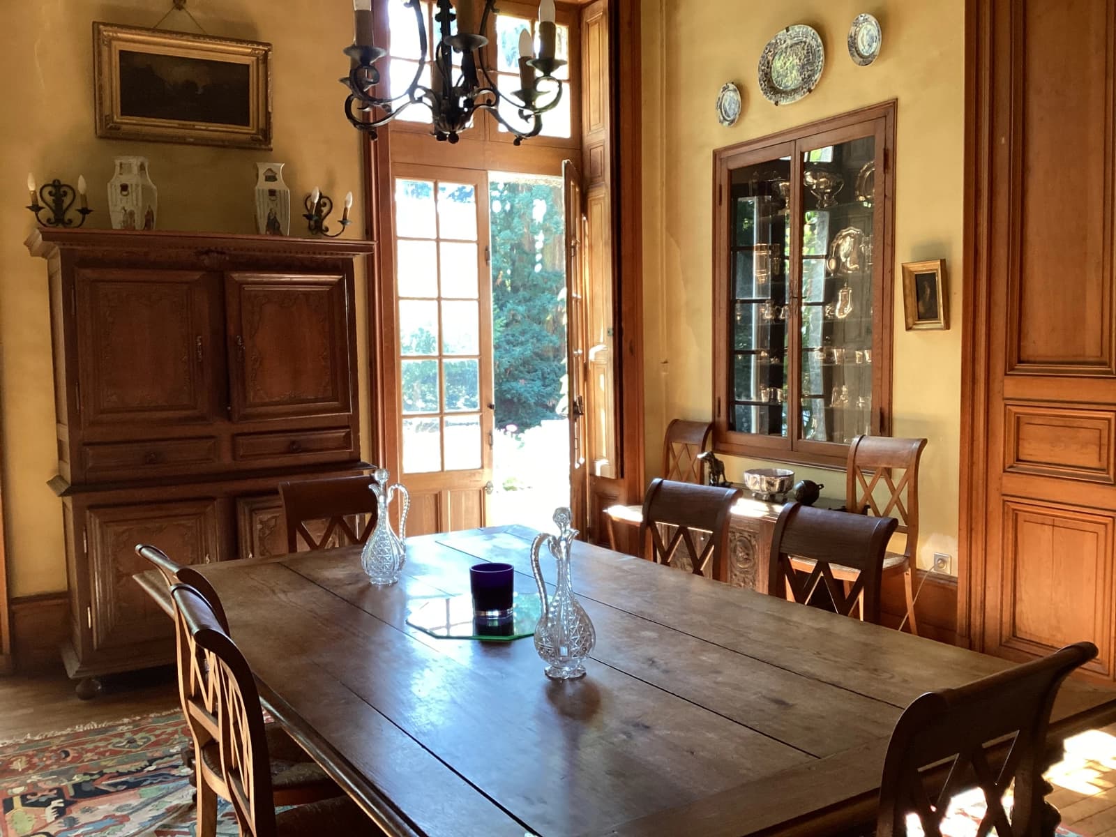 Salle de réunion dans Château du XIXème siècle, un joyau d'histoire - 1