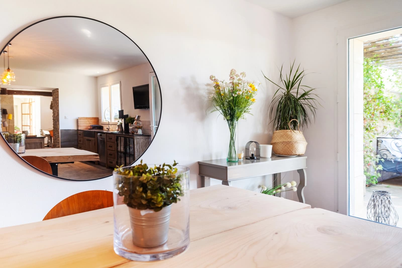 Salon dans Mas provençal: quiétude absolue au sein d'une nature pure - 1