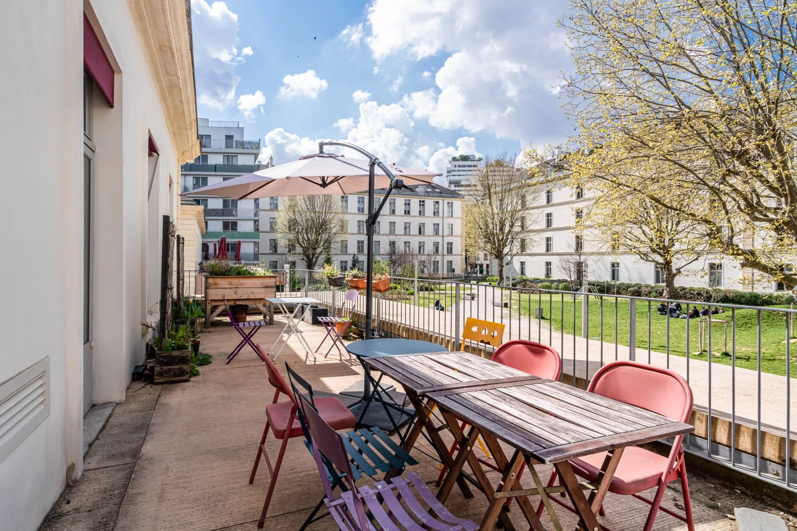 Space Espace lumineux et engagé, avec terrasse privée au coeur de Paris - 4
