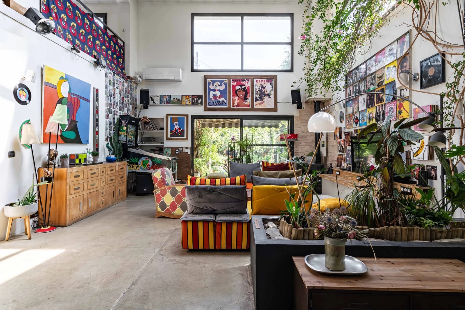 Space Loft with bar and garden - 1