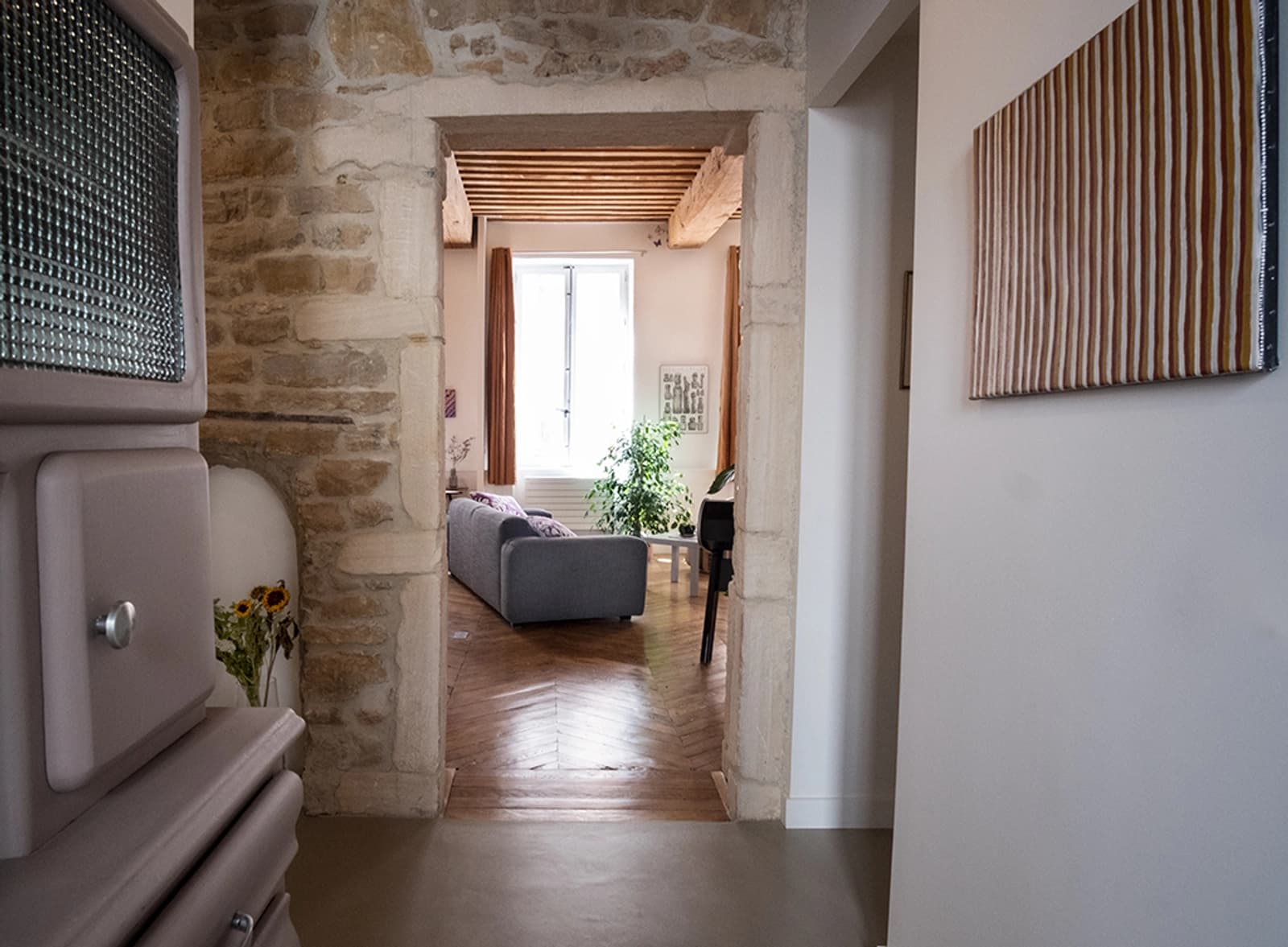 Bedroom in Authentic & comfortable Canut Lyonnais - 1