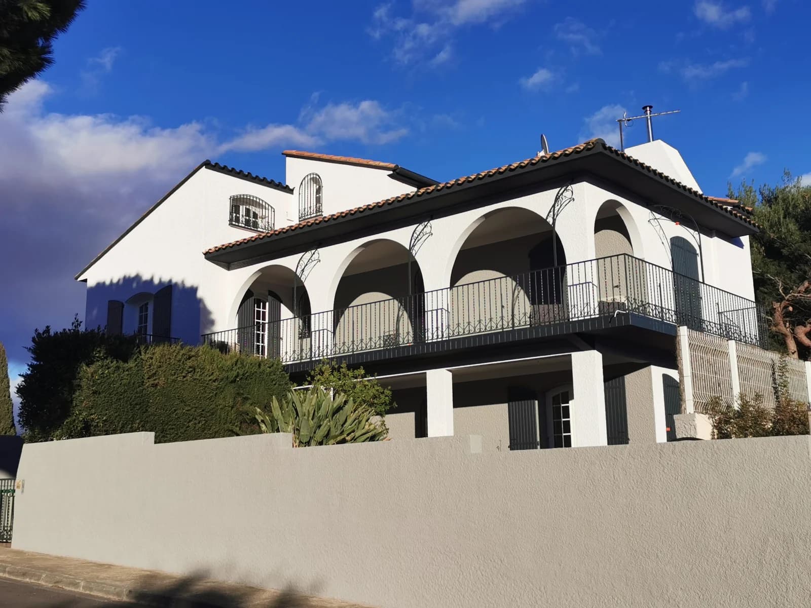 Splendide villa avec piscine, un cadre idyllique