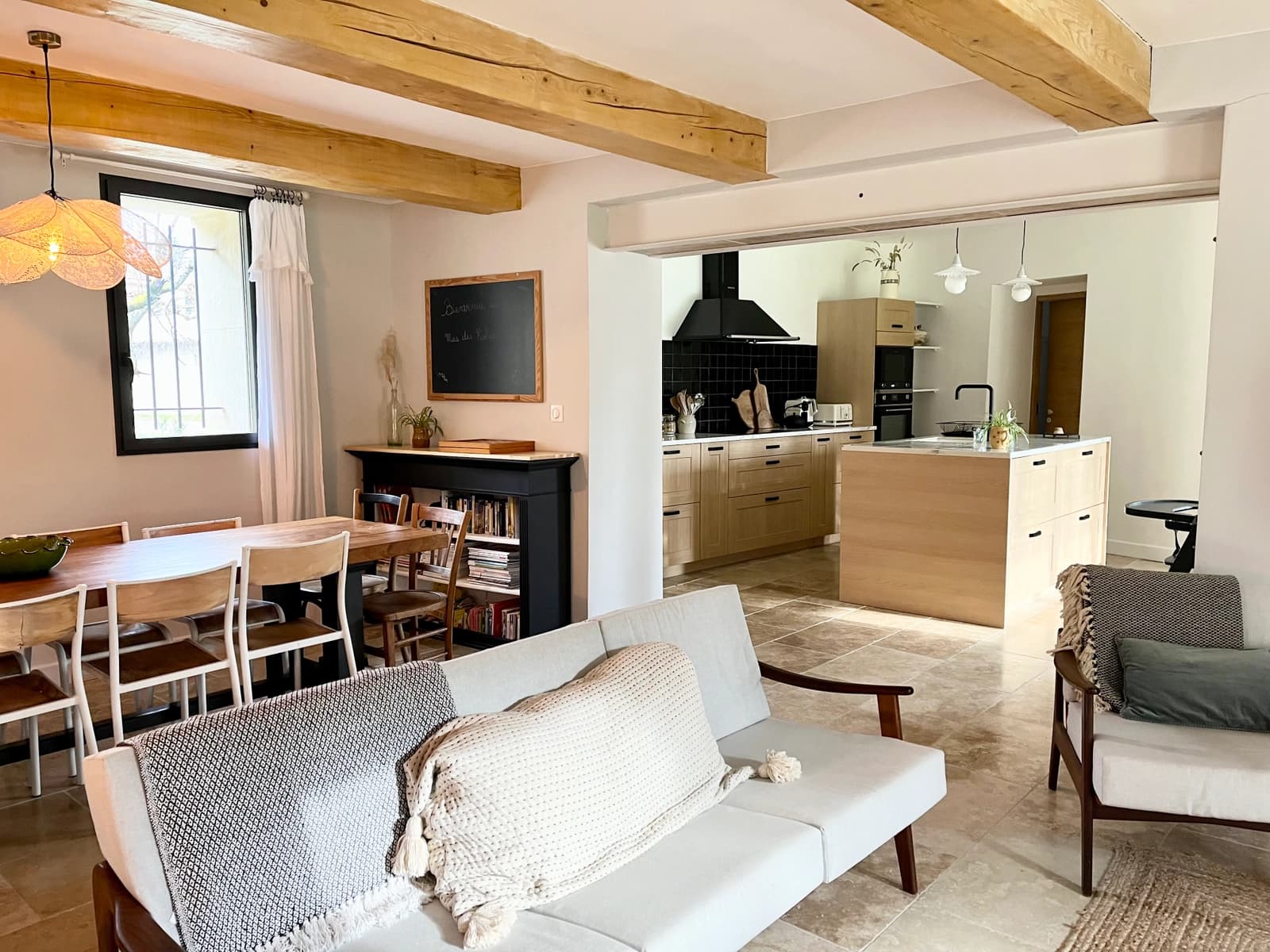 Salon dans Provence: mas familial éco-chic et sa piscine privée - 1