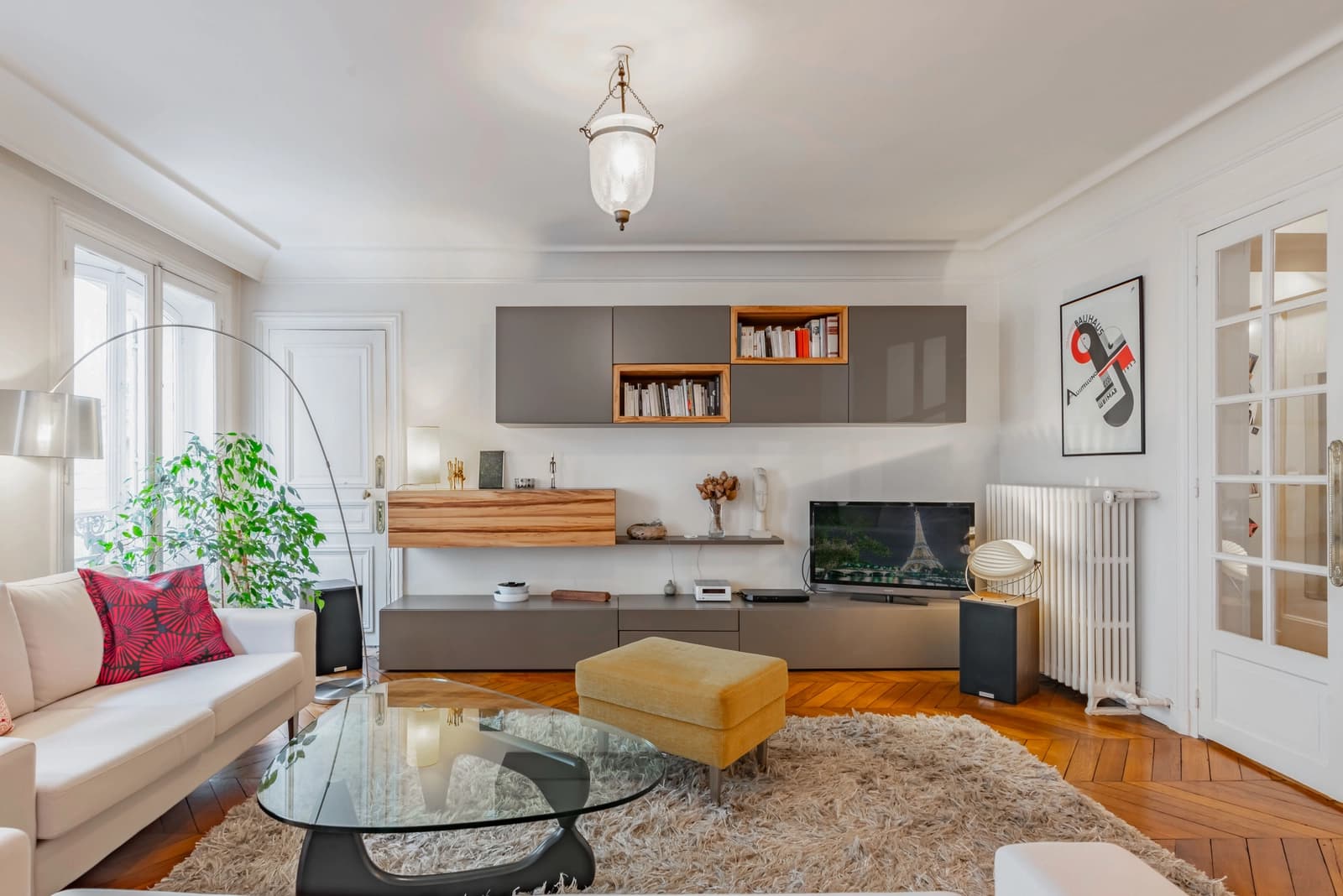 Espace Haussmannien rue des Martyrs spacieux - 2