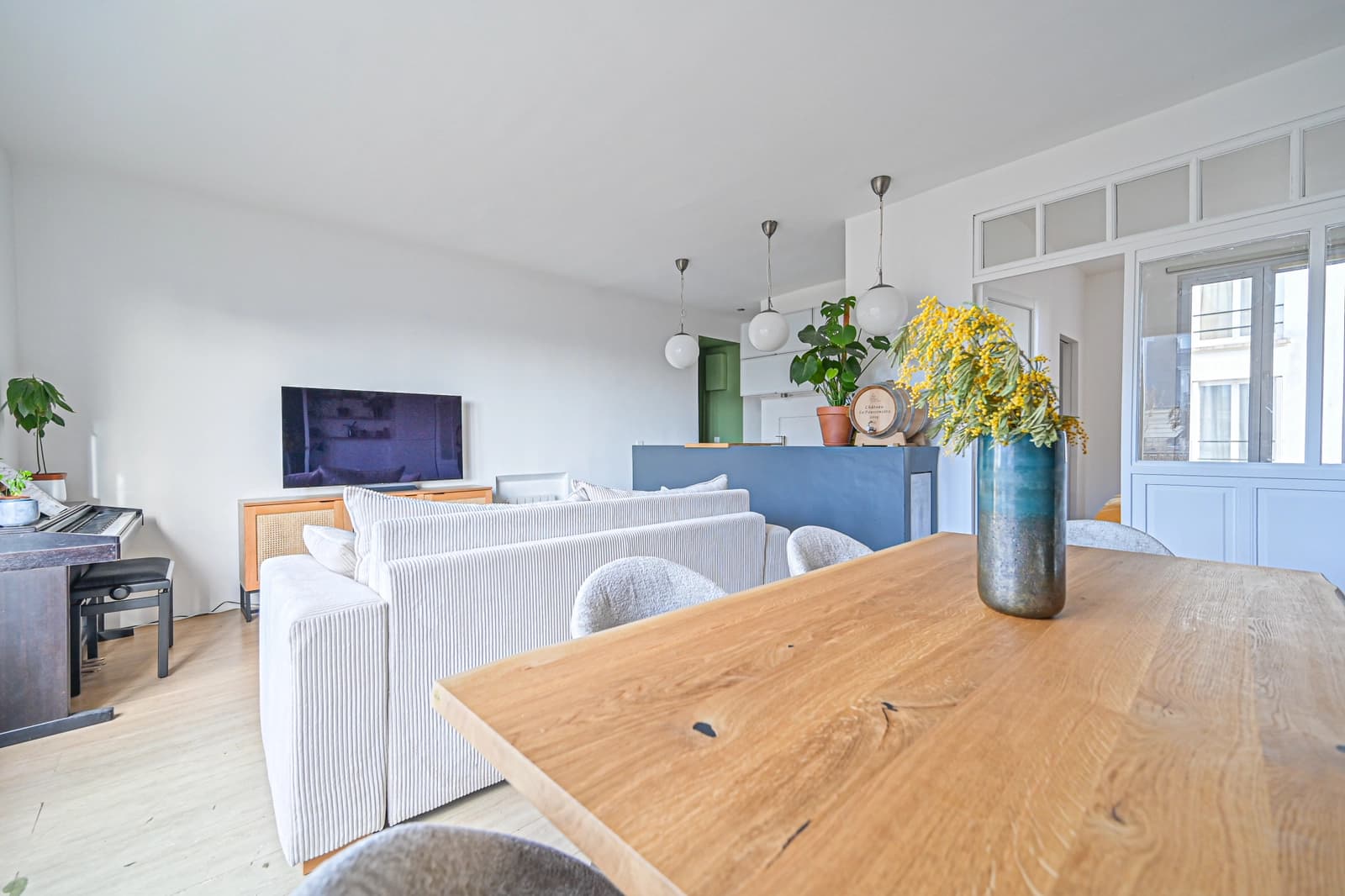 Espace Appartement avec vues emblématiques de Paris - 3