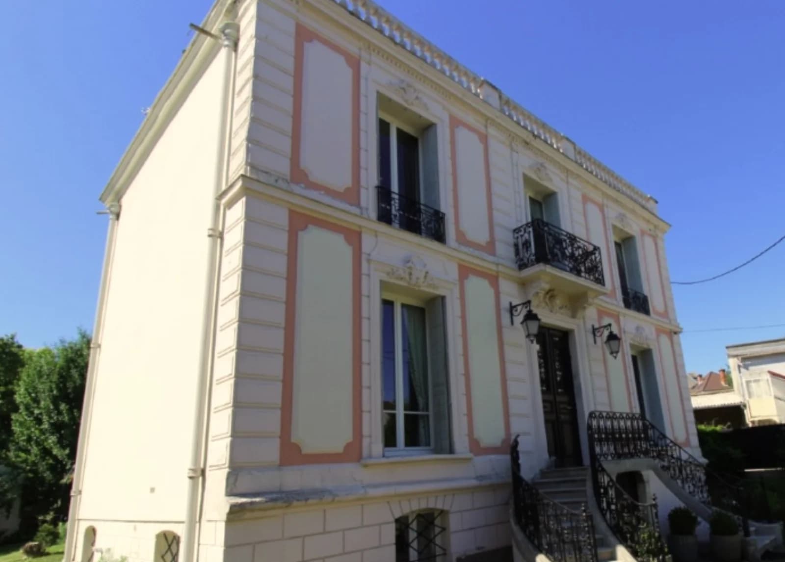 Napoleonic house built in 1820, 25 minutes from East Paris