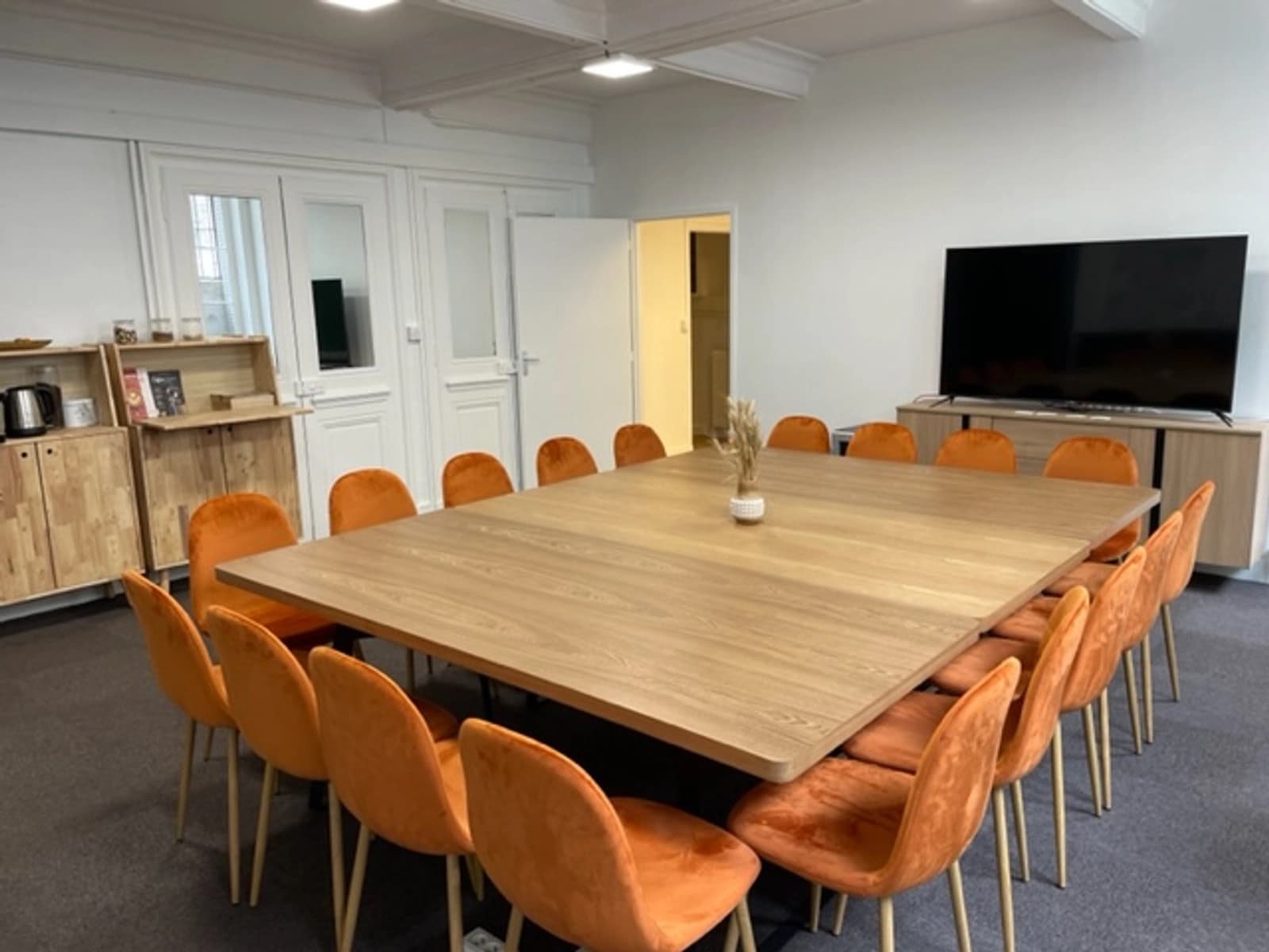 Salle de réunion dans Lyon 3e: espace agréable pour vos rencontres - 1