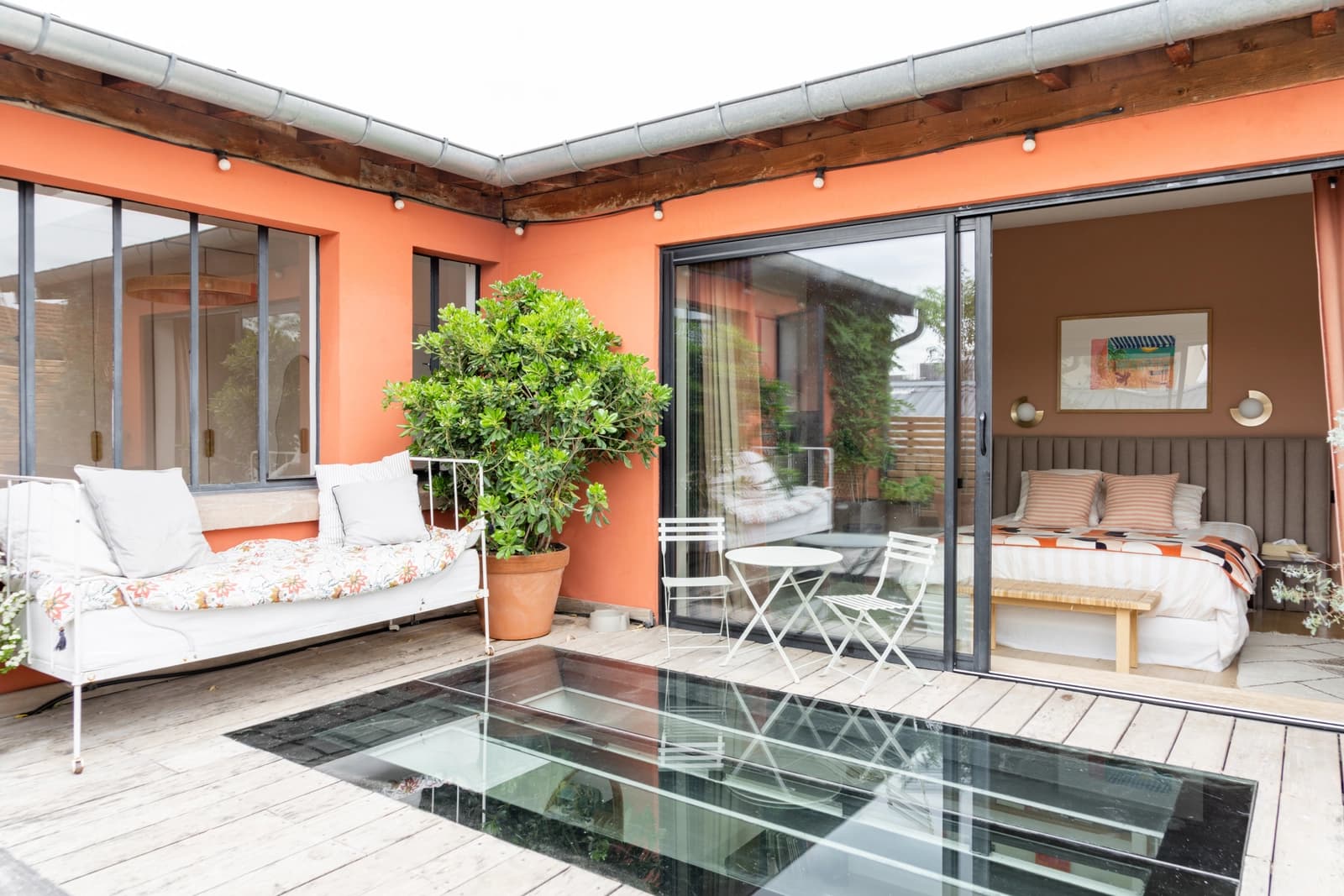 Living room in Duplex loft with roof terrace - 1