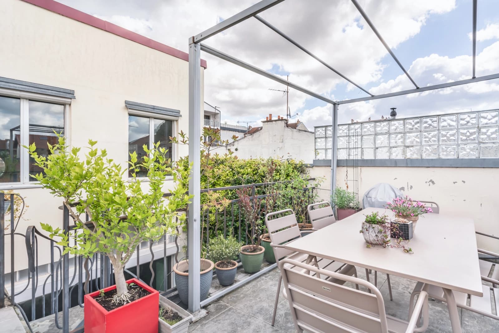 Space Very quiet loft with patio and rooftop - 4