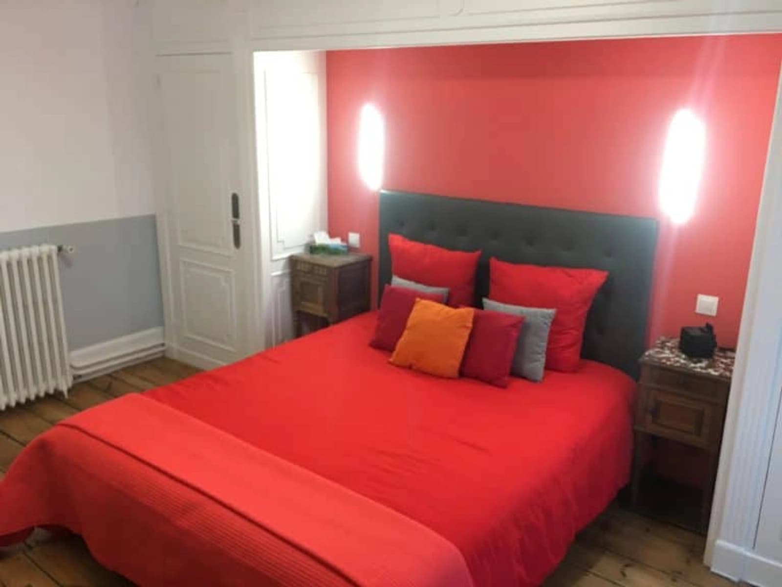 Bedroom in Mansion with spa and garden - 1