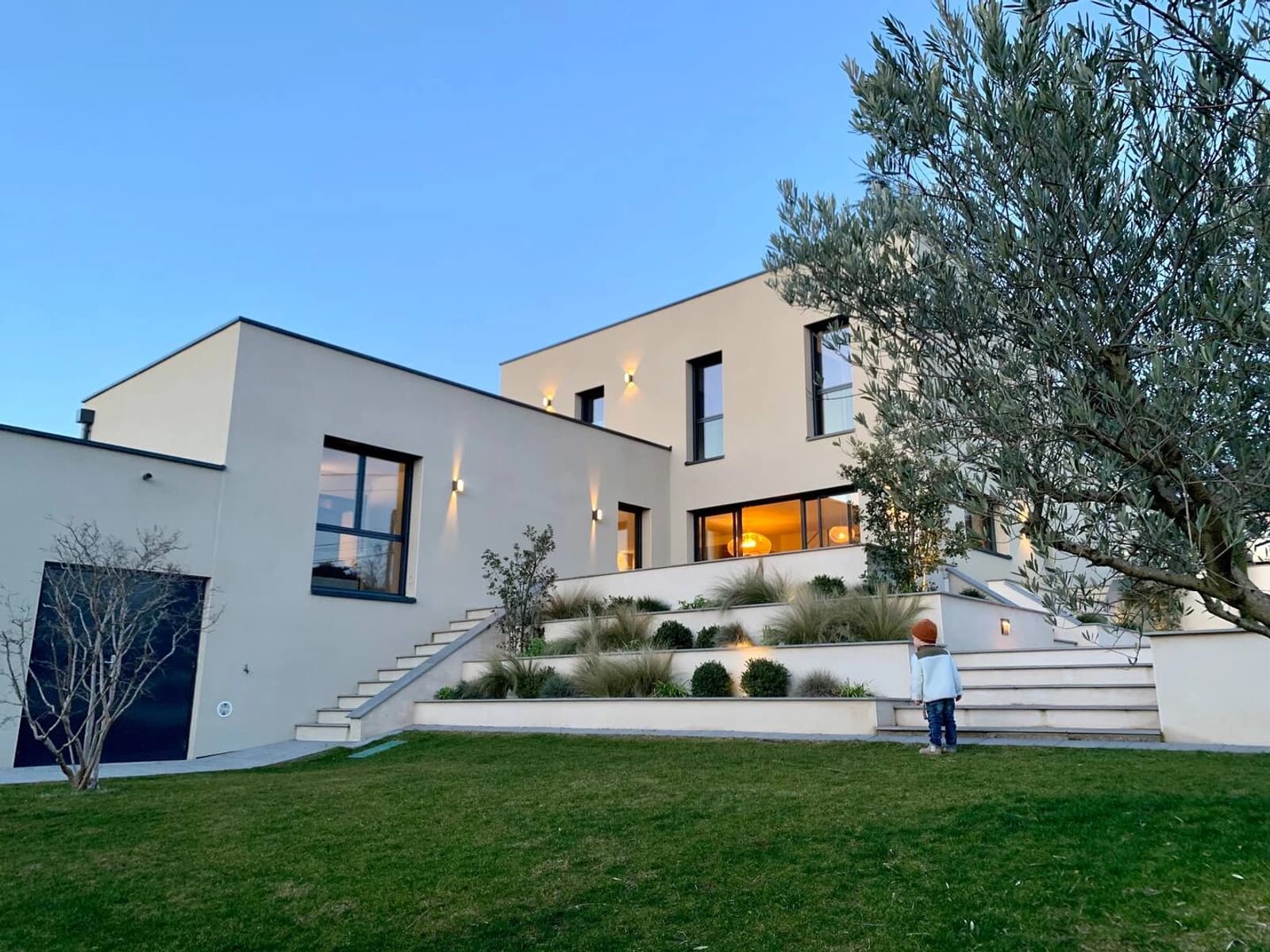 Espace Maison d'architecte avec piscine à 10 min de Lyon - 4