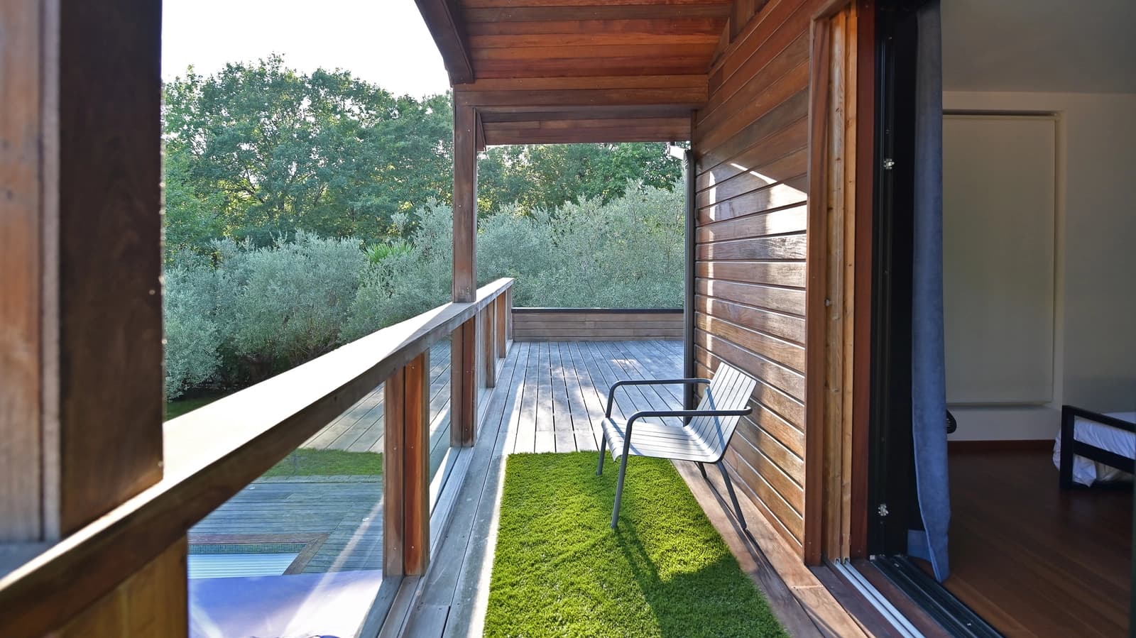Salle de réunion dans Magnifique villa construite en bois exotique rare - 1