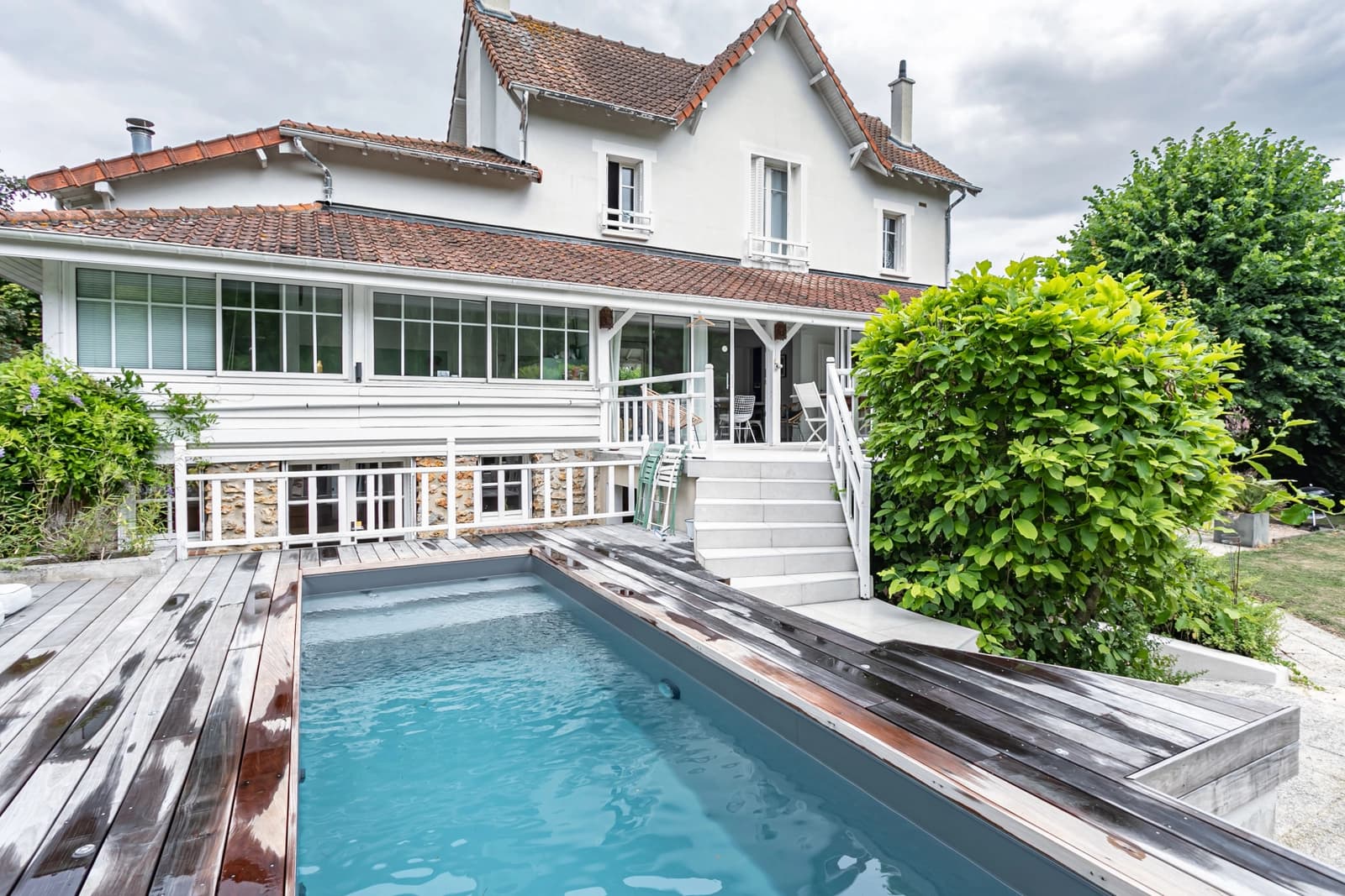 Meeting room in House, swimming pool, sauna and tennis court on private island - 0