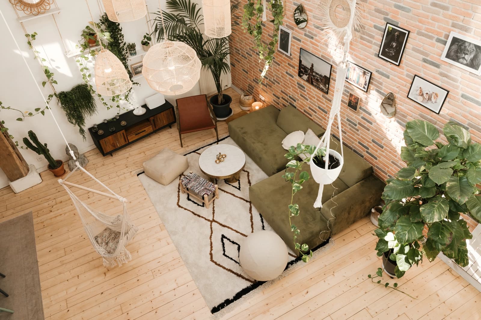 Meeting room in Atypical New York-style loft - 1