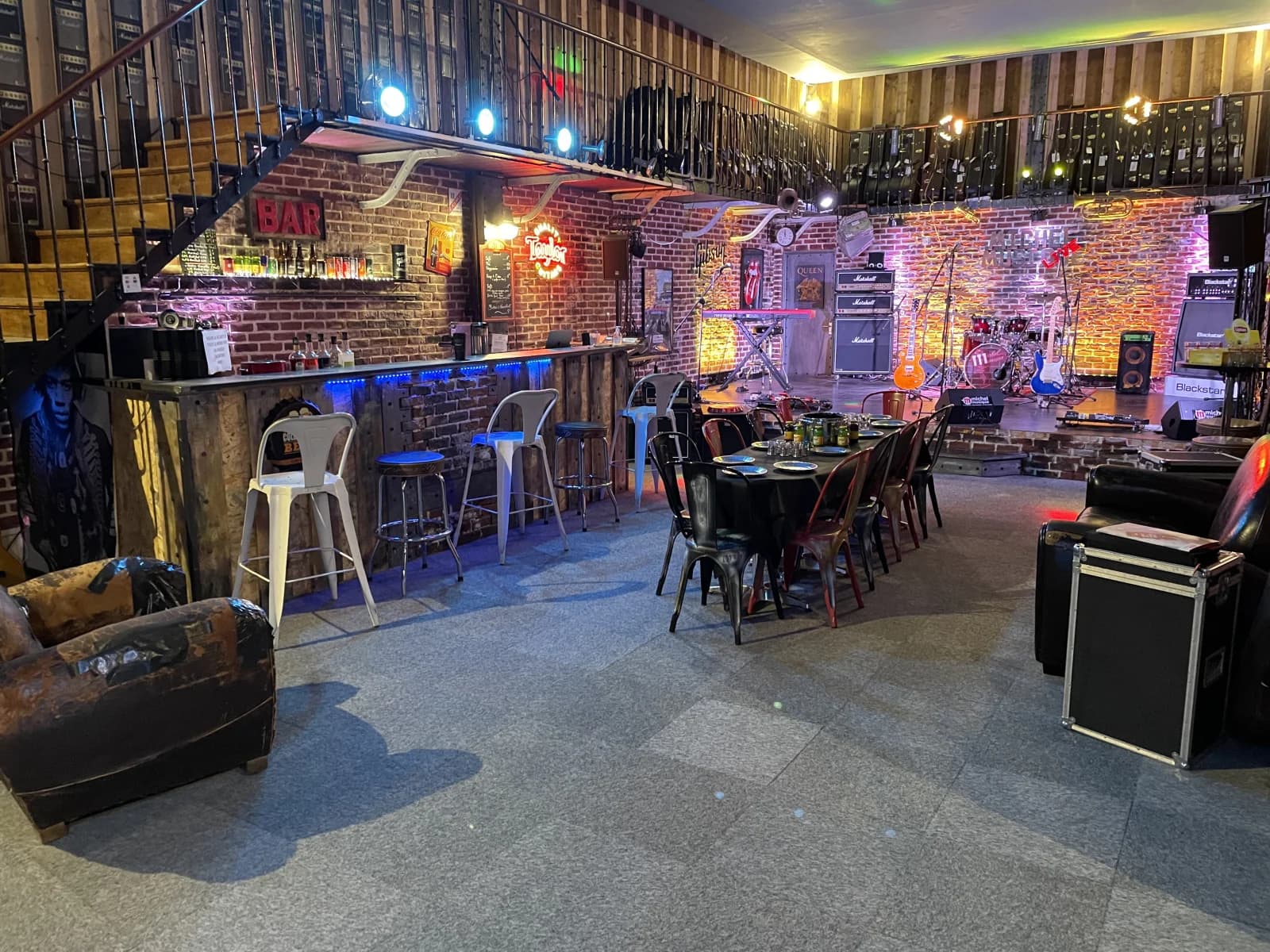 New York club atmosphere
