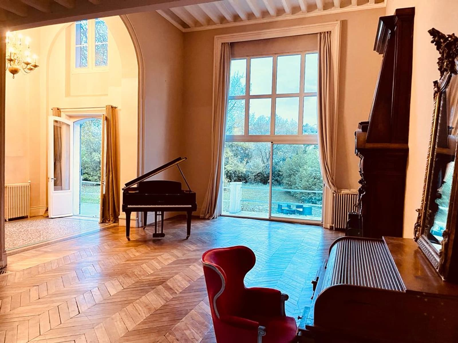 Salon dans Salons "Scène sur Seine" signés Charles Garnier - 1