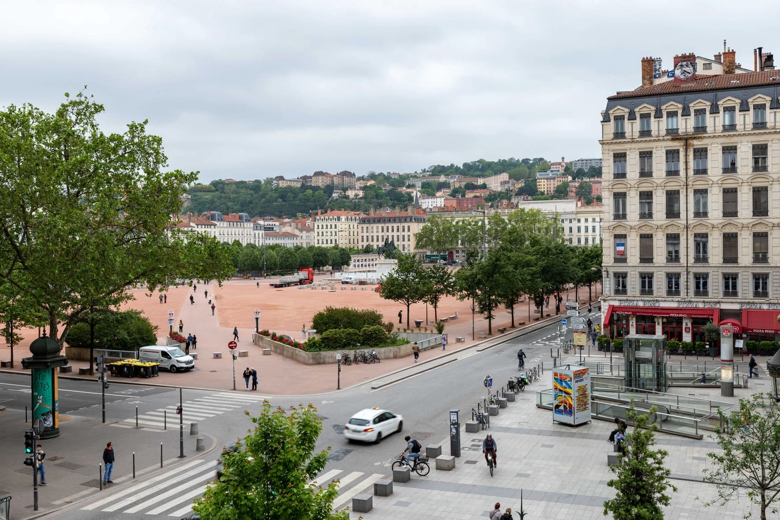 Salle de réunion dans Lyon Bellecour: espace haussmannien de caractère - 1