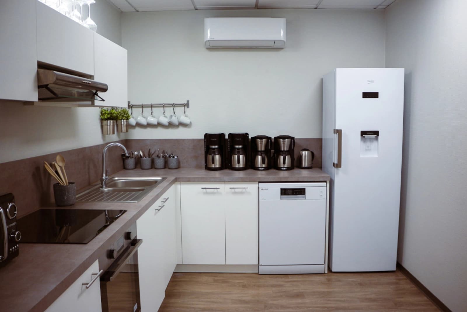 Kitchen in Meeting room, in the heart of the city - 1