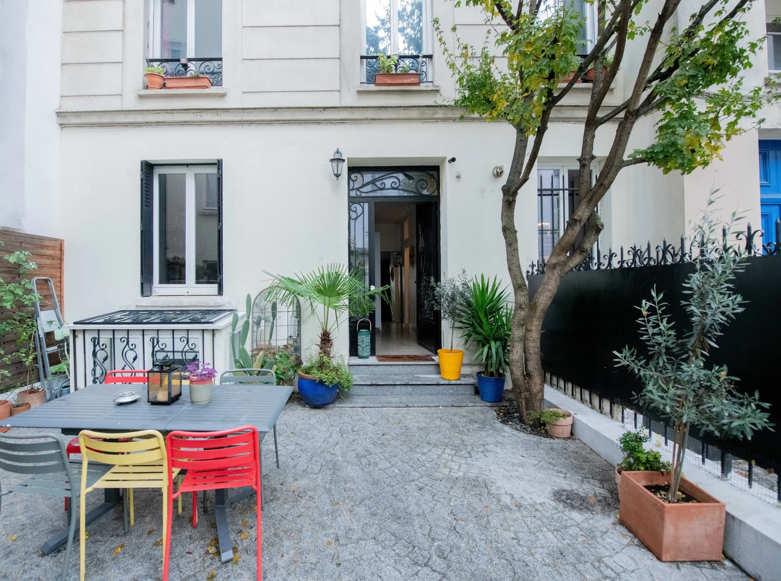 Espace Paris 11e: maisonnette de charme, un trésor caché - 4