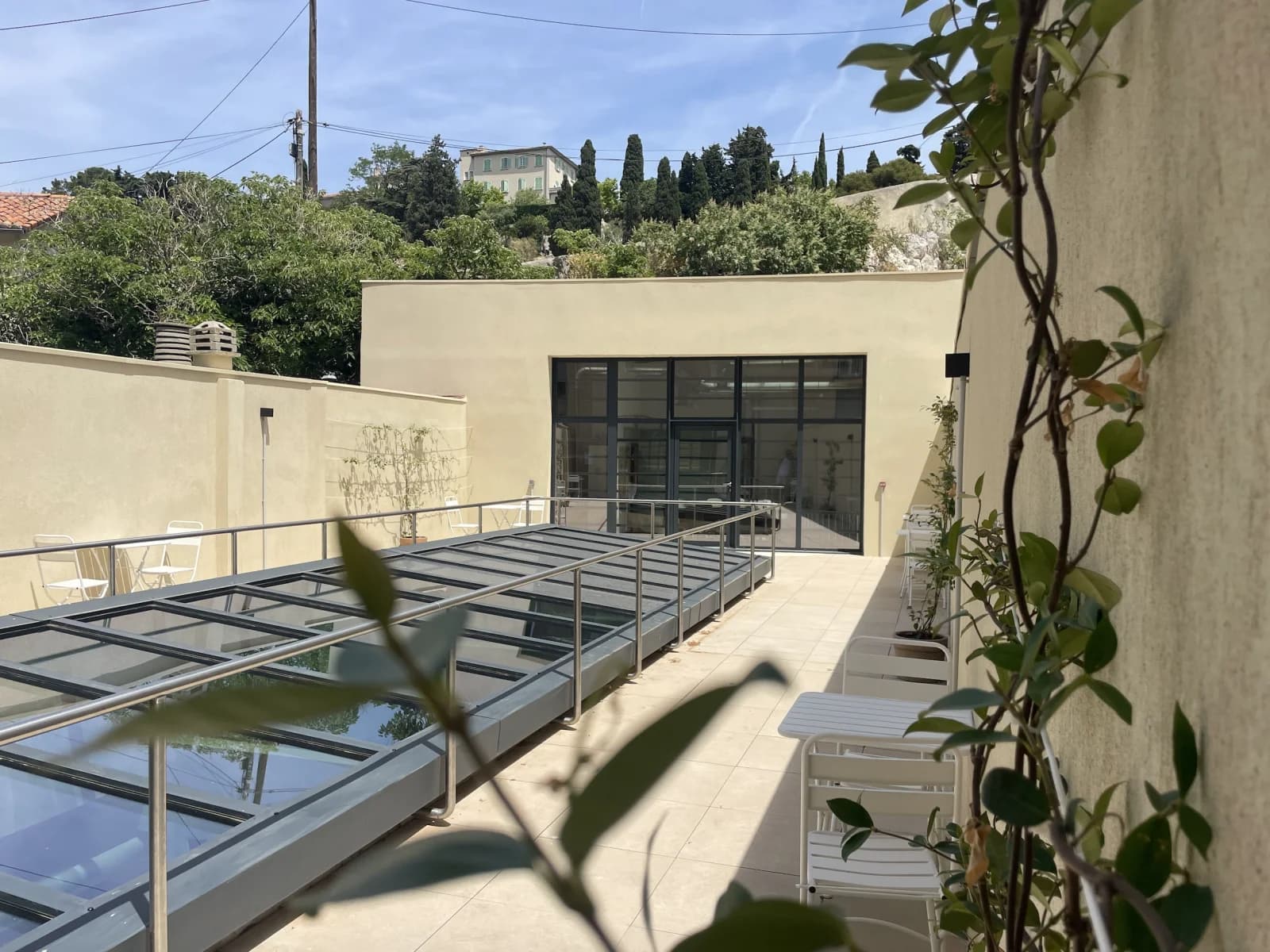 Space Atypical office + terrace in the heart of Endoume - 0