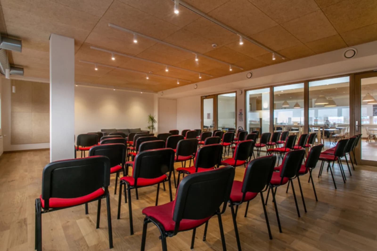 Espace Oasis21 - 2