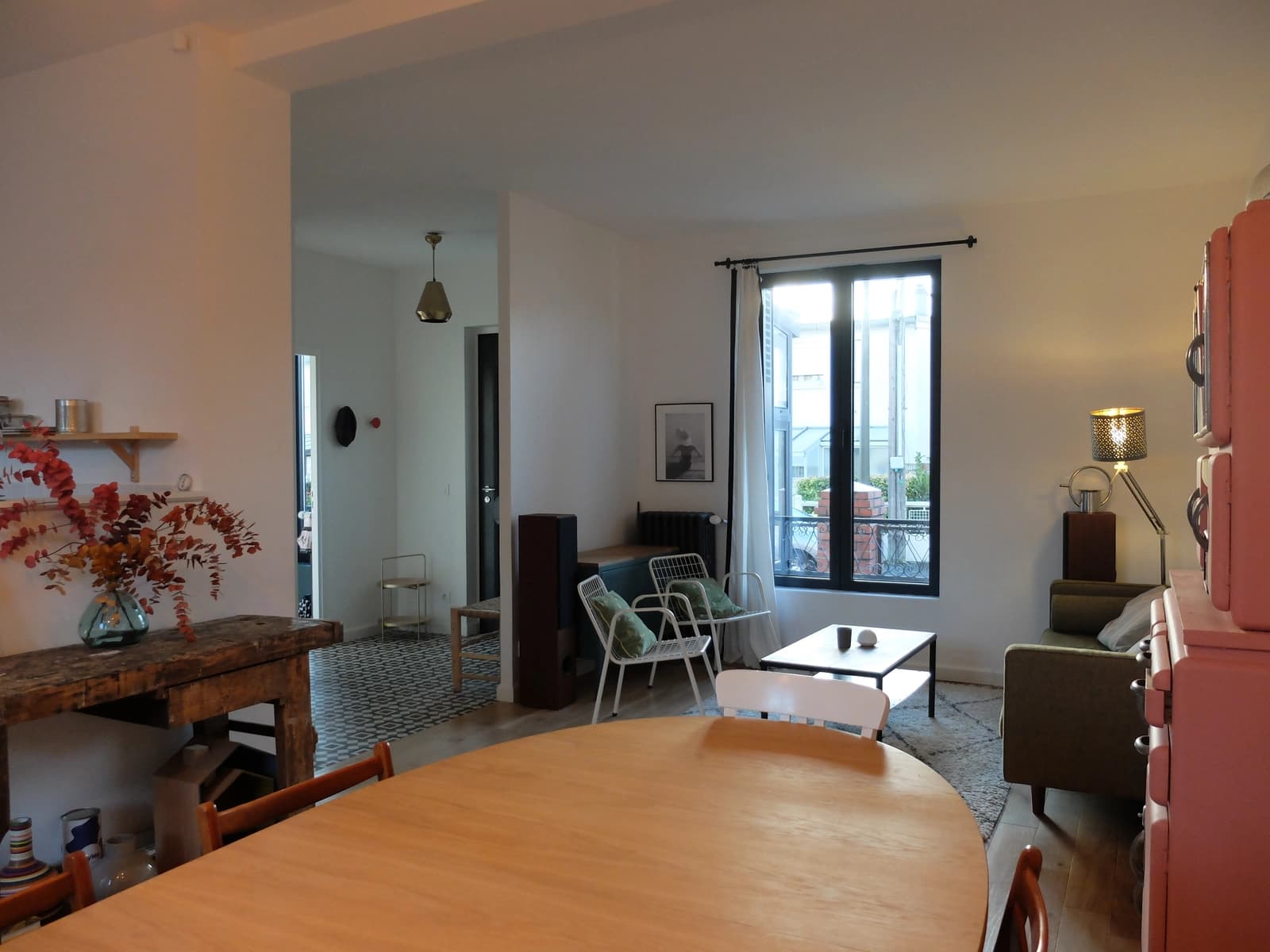 Salle de réunion dans Demeure avec jardin verdoyant, tout près de la capitale - 1
