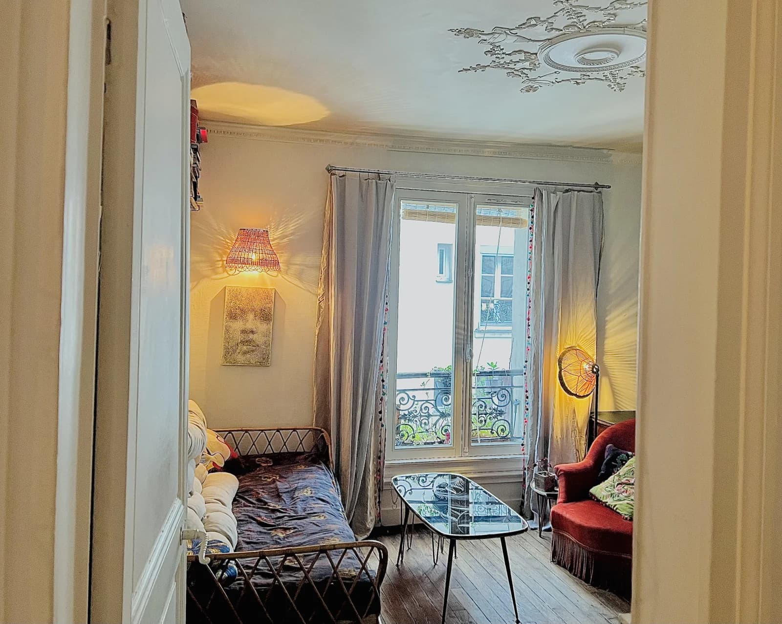 Space Charming walk-through apartment - 1