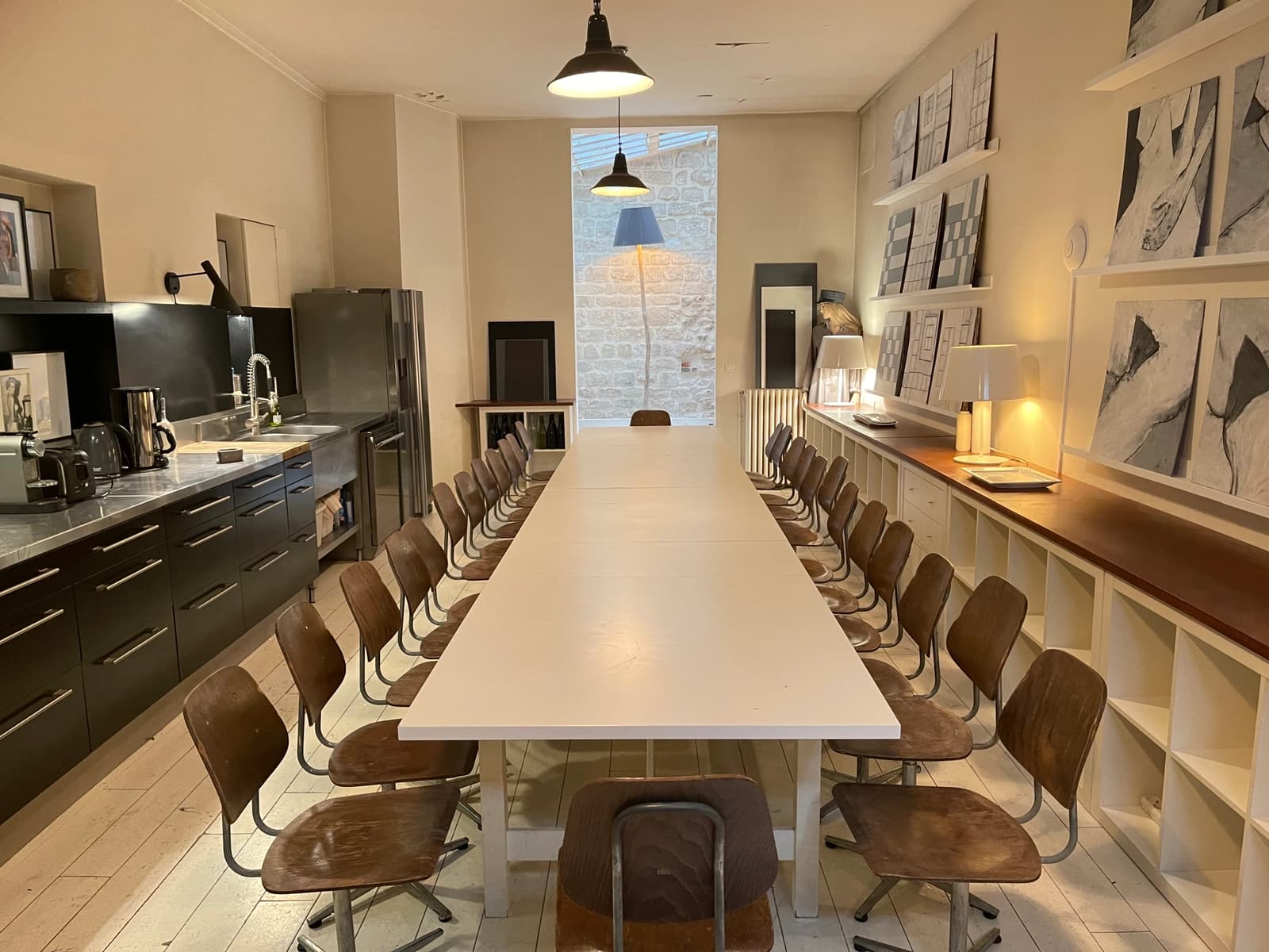 Salle de réunion dans Un atelier d'artiste unique au coeur du Xème - 1