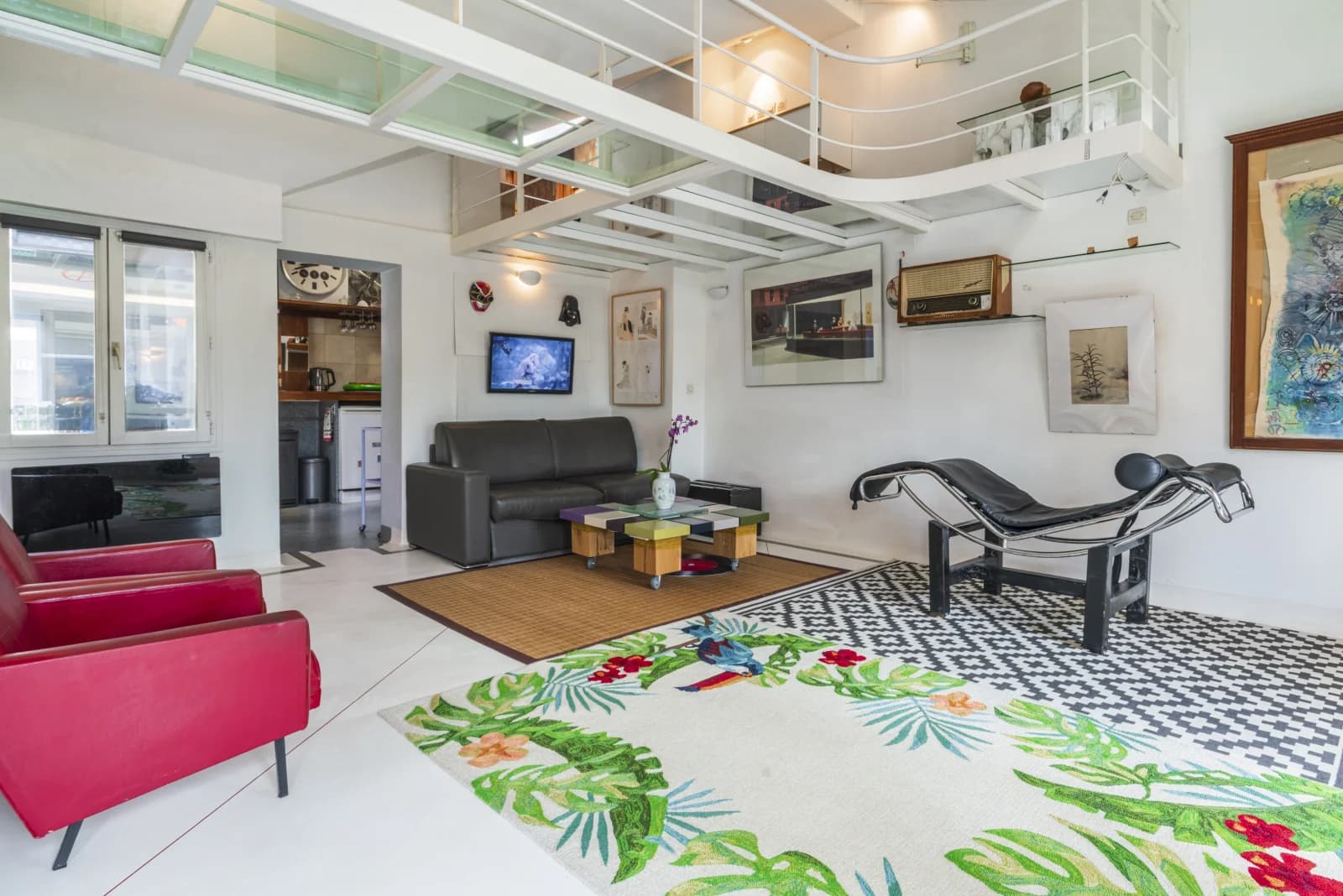 Espace Le Marais: un loft à l'esprit arty et singulier - 2