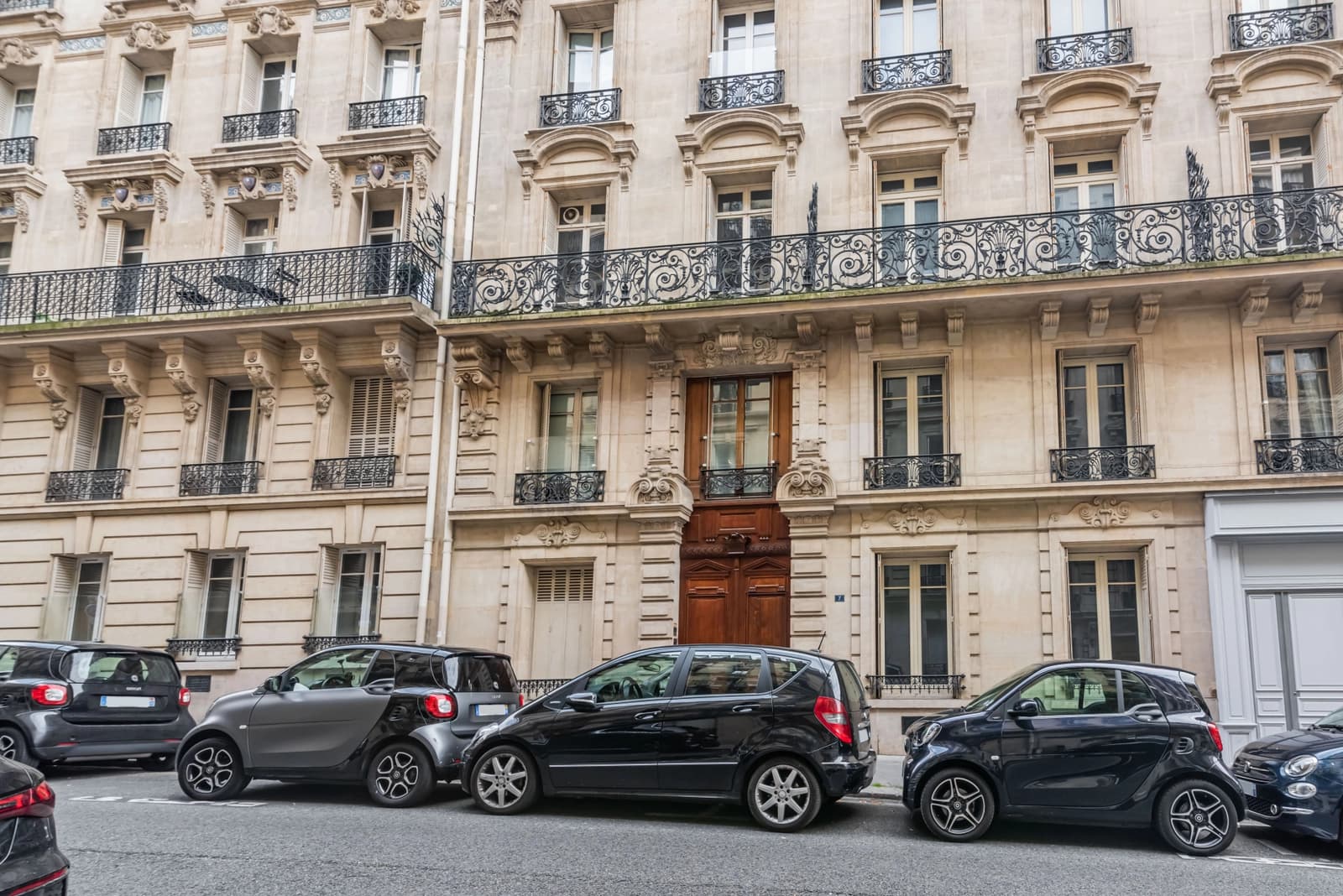Espace Appartement haussmannien, le cachet parisien par excellence - 4