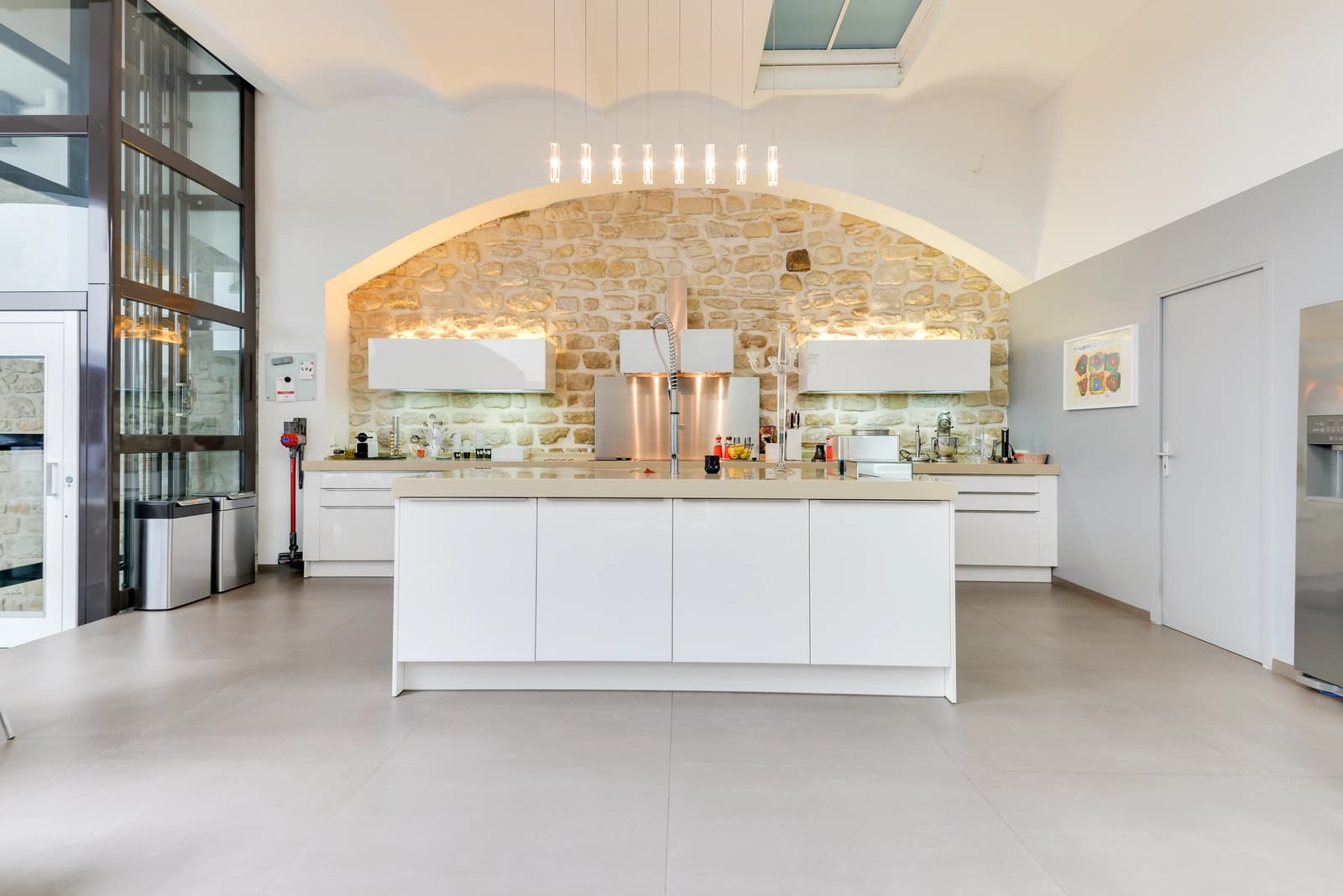 Cuisine dans Grand loft spacieux et lumineux, un espace d'exception - 0